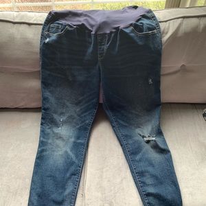 Old Navy size 16 Maternity Jeans